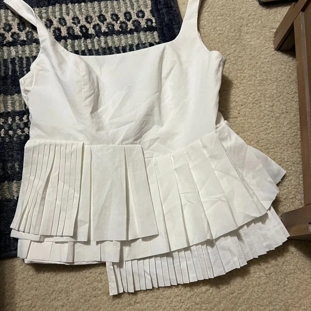 NWT Urban Revivo medium white blouse - Image 2