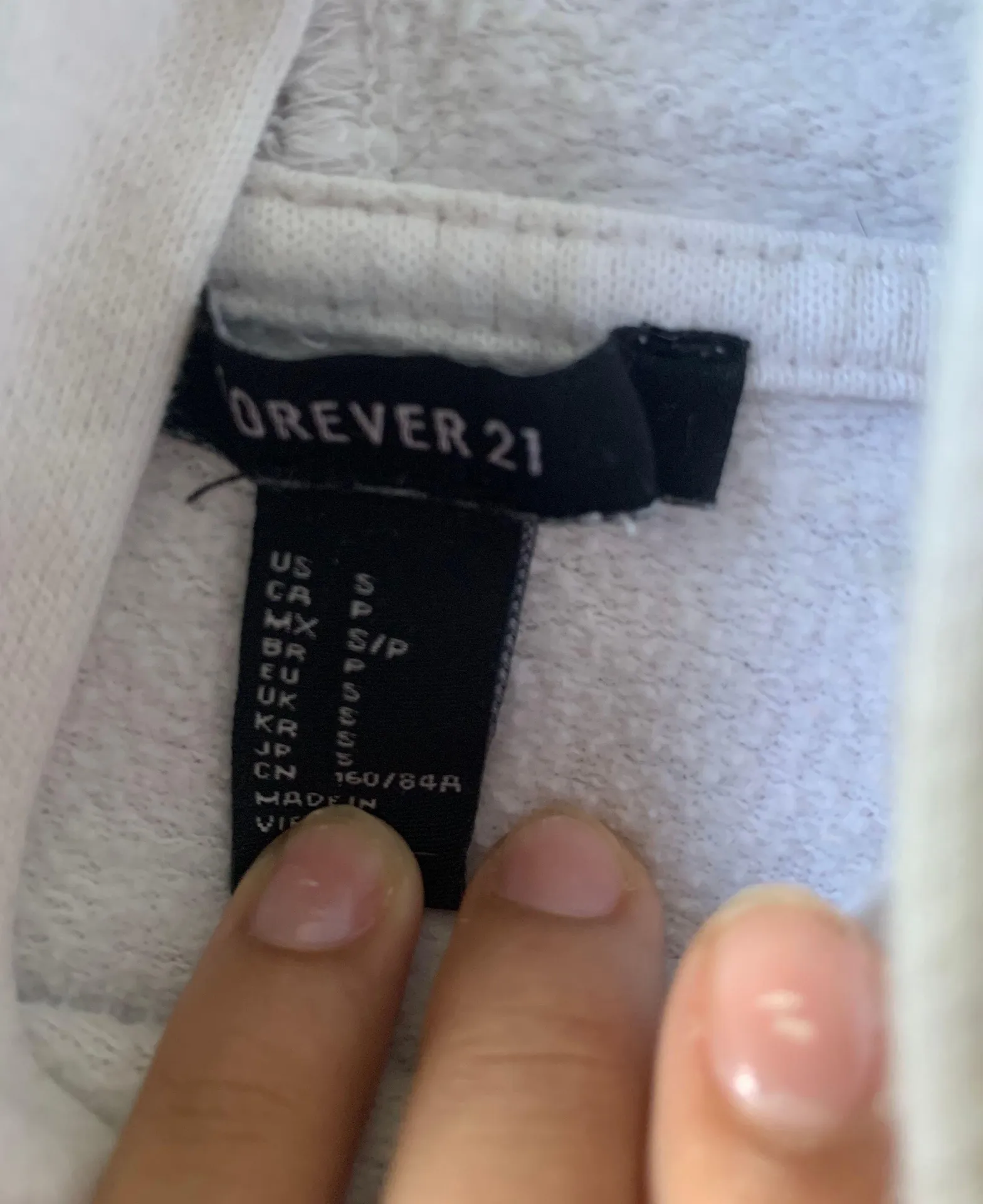 Forever 21 cropped hoodie - Image 6