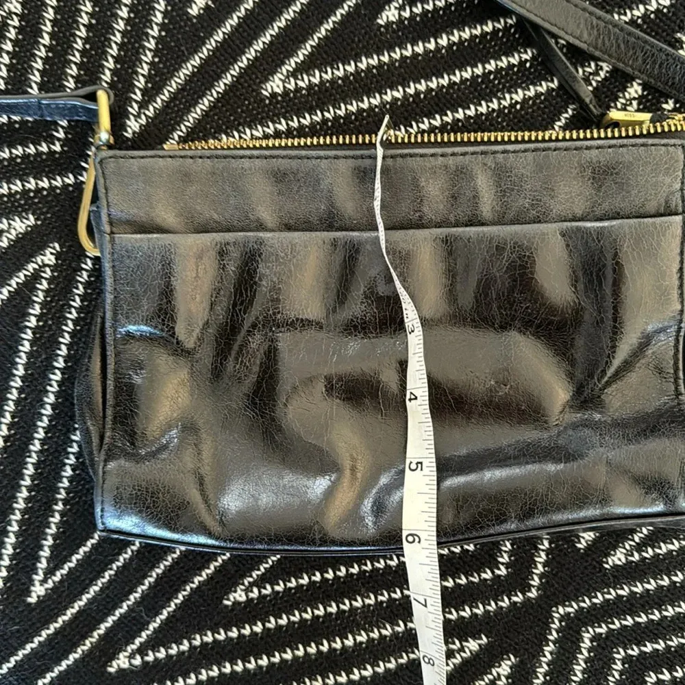 Hobo black leather crossbody bag - Image 9
