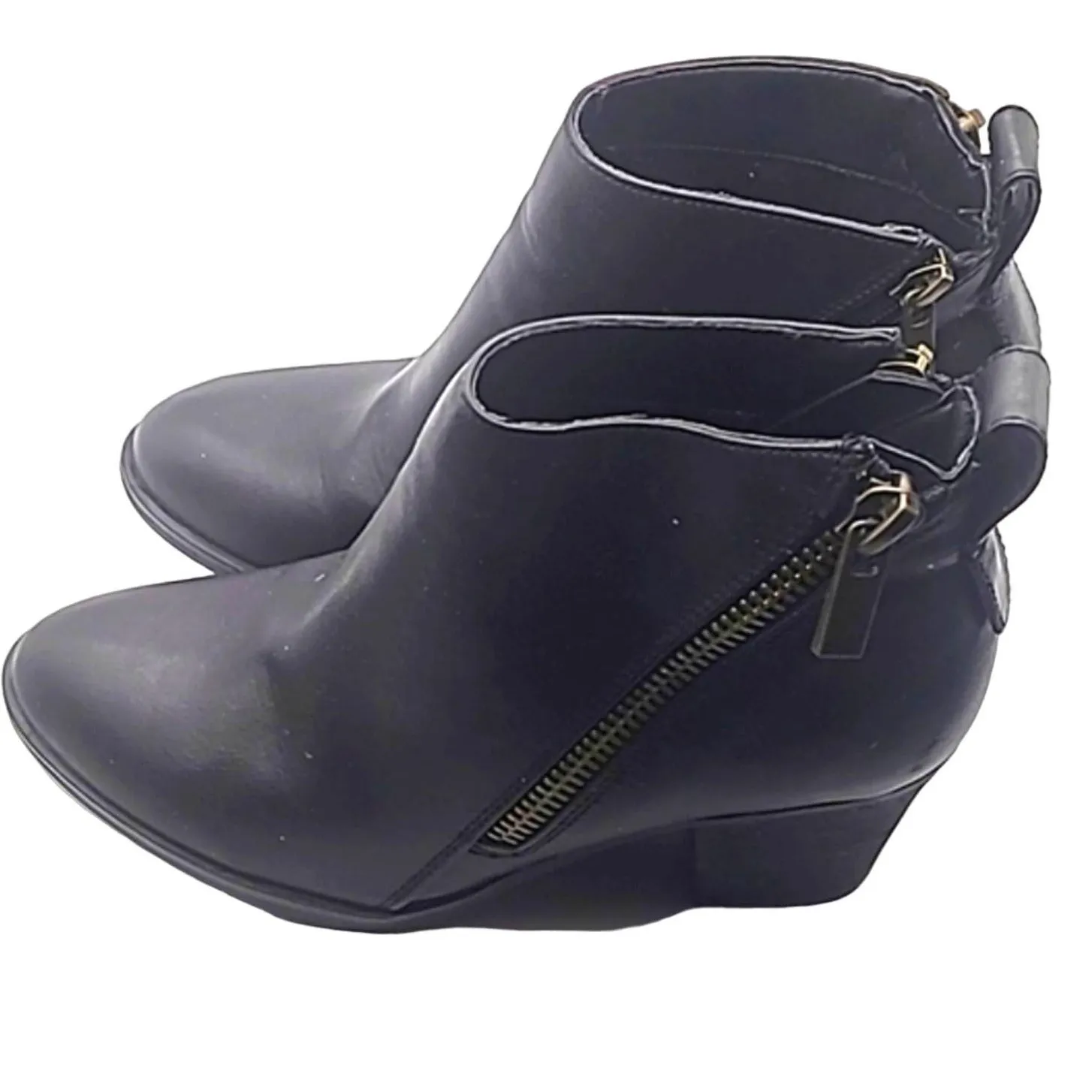 Journee Collection Women’s Black Ankle Booties Size 7 Side Zip Block Heel - Image 5