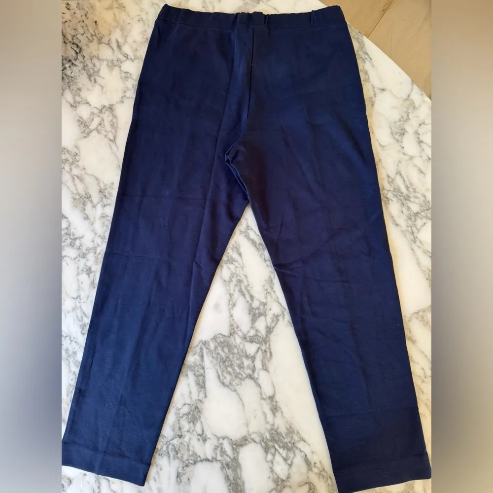 NWT J. Crew Navy Blue Pintuck Sweatpants L 1” seam separation in back easy fix - Image 4