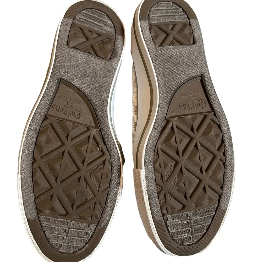 Converse Shoreline Low Tops, Gray and White - Image 10