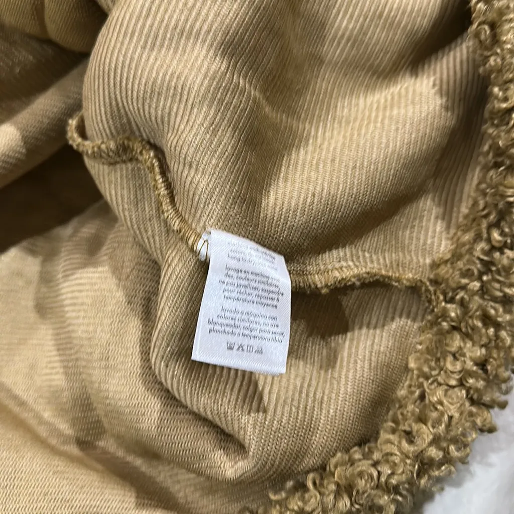 NWT WEWOREWHAT Teddy Faux Fur Shacket OLIVE Green - Image 12