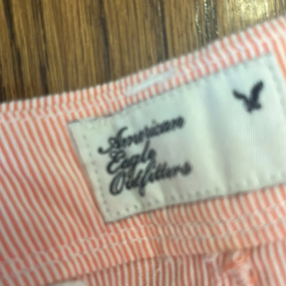 American Eagle Low Rise Shorts - Image 8