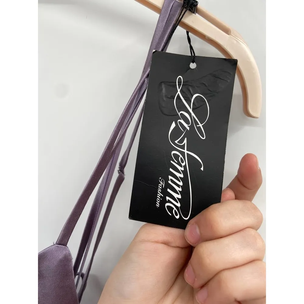 La Femme 26994 Lavender Strappy Back Satin Plunge Neck Formal Ballgown Sz 4 NWT - Image 4