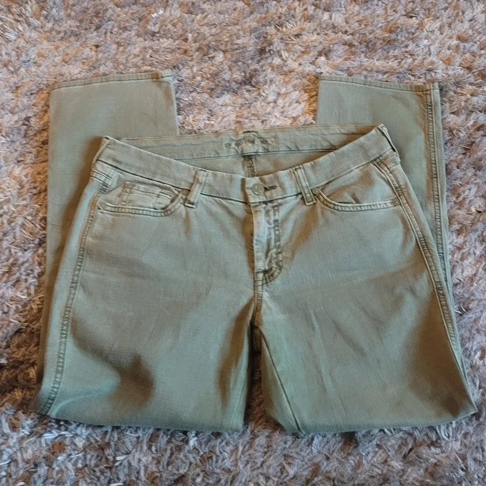 7 For All Mankind Army Green Crop Cargo Jeans 28 - Image 2