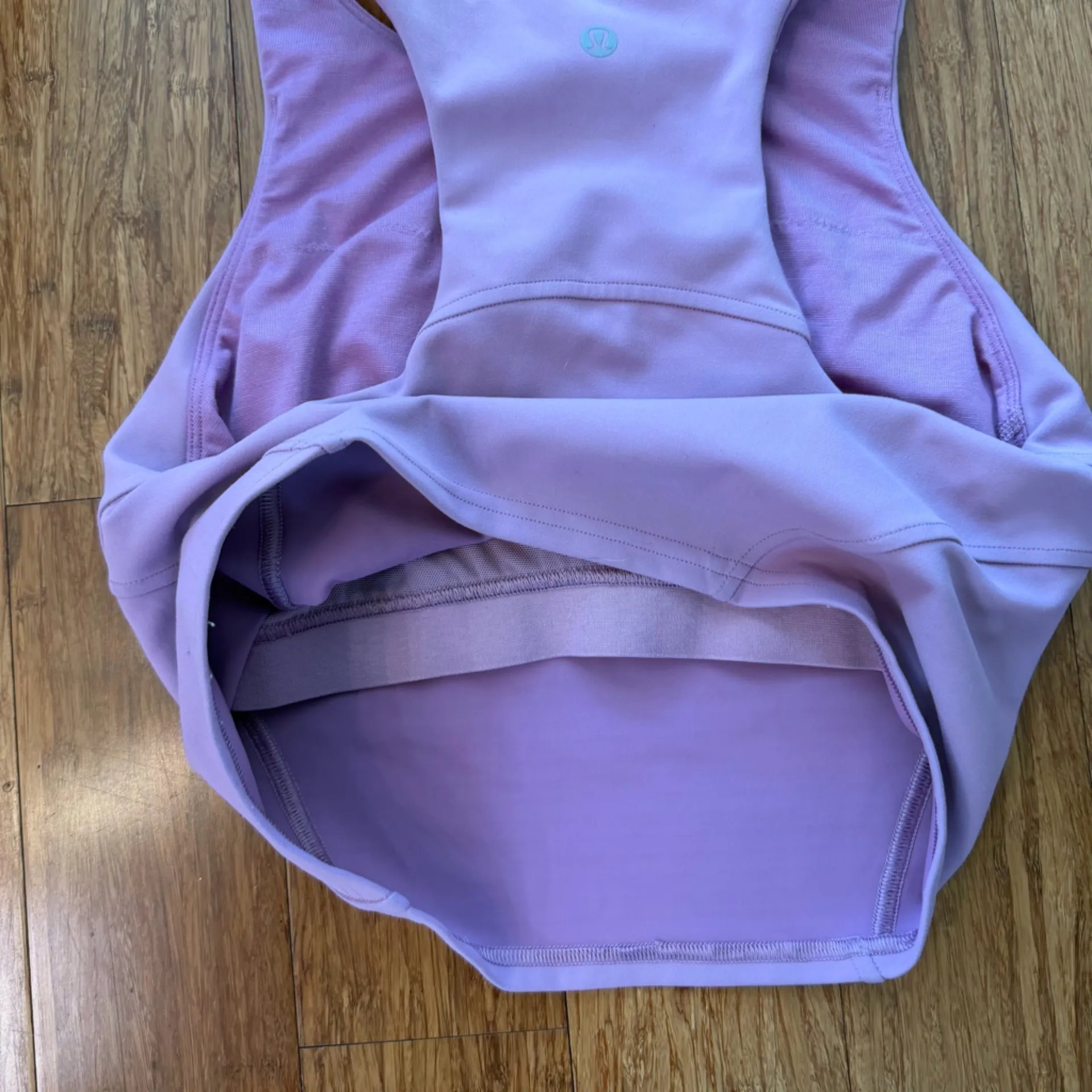 Lululemon Invigorate Training Tank Top in Jubilee Womens Size 6 athletic bra - Image 5
