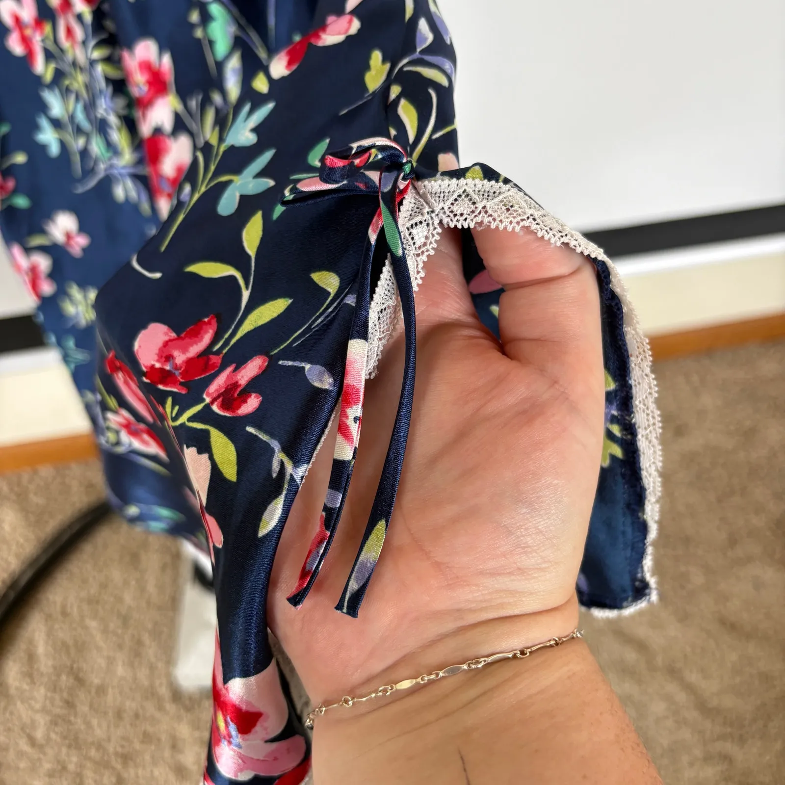 Oscar de la Renta Pink Label Floral Silky Nightgown Navy Lacy Sexy Dress Medium - Image 9