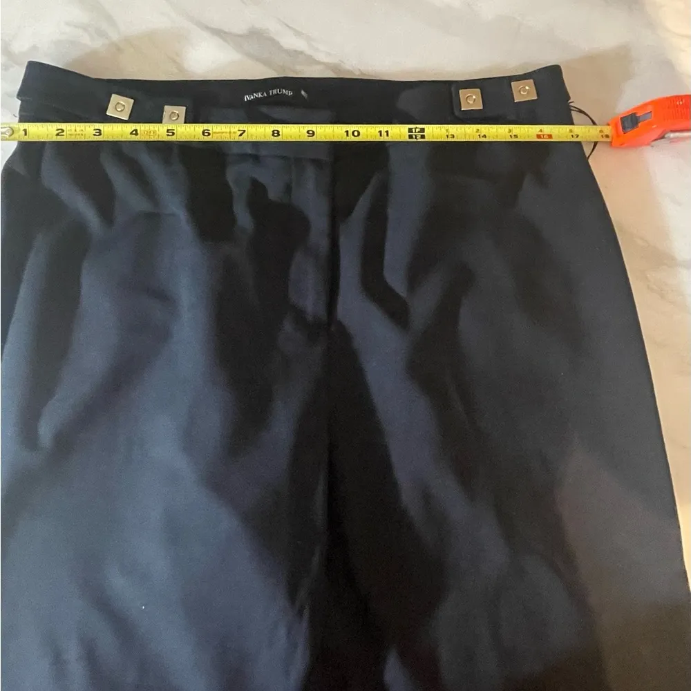 Ivanka Trump Black Ankle Pants Size 12 NWT Gold Zippers Stretch Trousers - Image 7