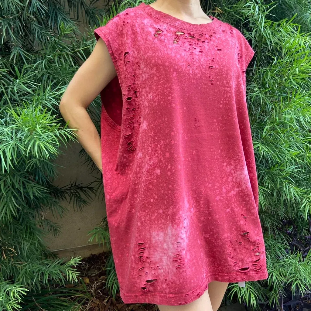 Burgundy & Pink Distressed Destroyed Bleached Sleeveless Tee Size XXL - Image 2