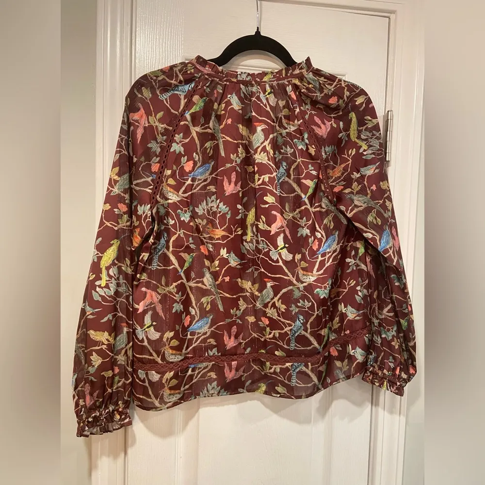 Point Sur Size XS Burgundy Lace Metallic Stripe Bird Print V Neck Peasant Top Purple - Image 12