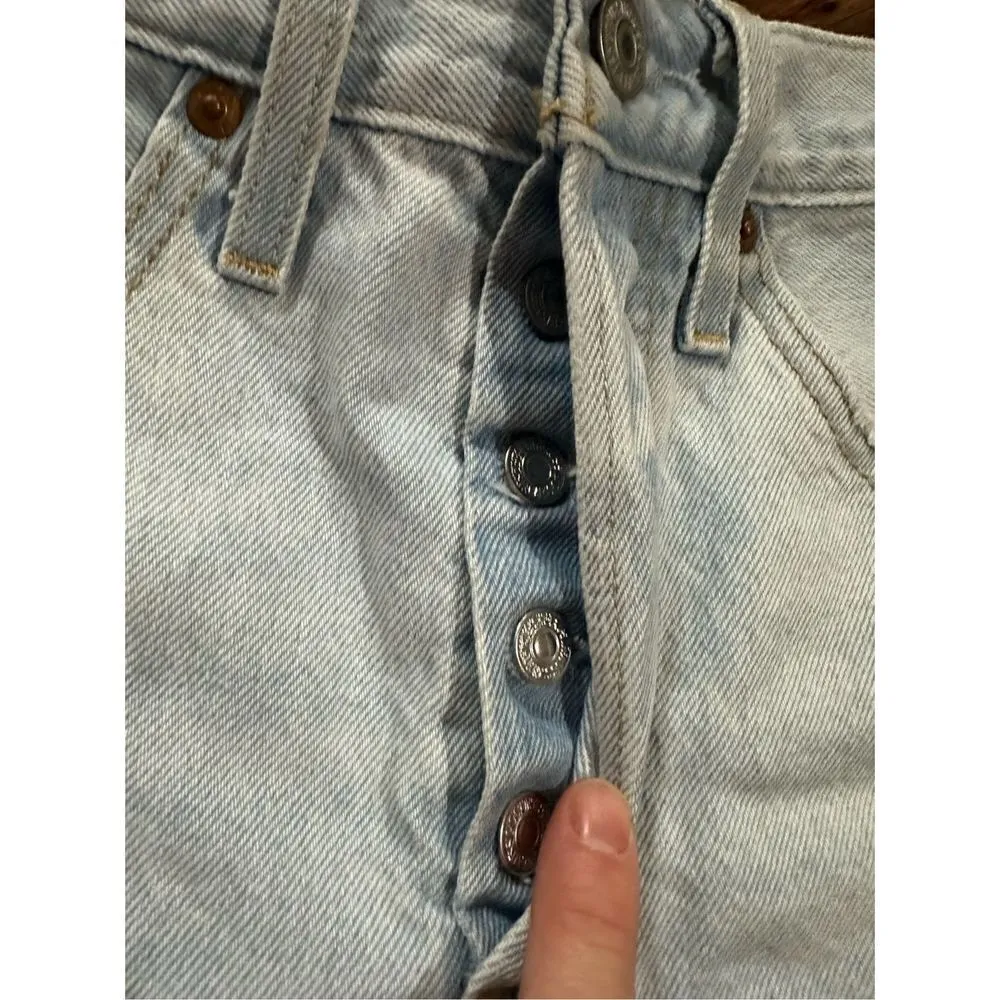 Women's Levi's 501 Original High Rise Jean Shorts Sansome Muse Blue Sz 26 - Image 9