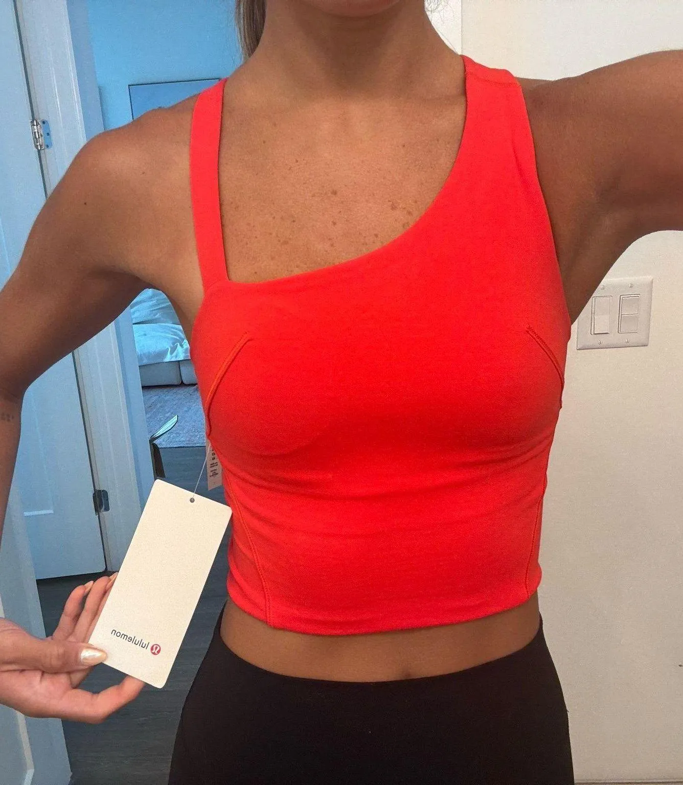 Lululemon Tank - Image 4