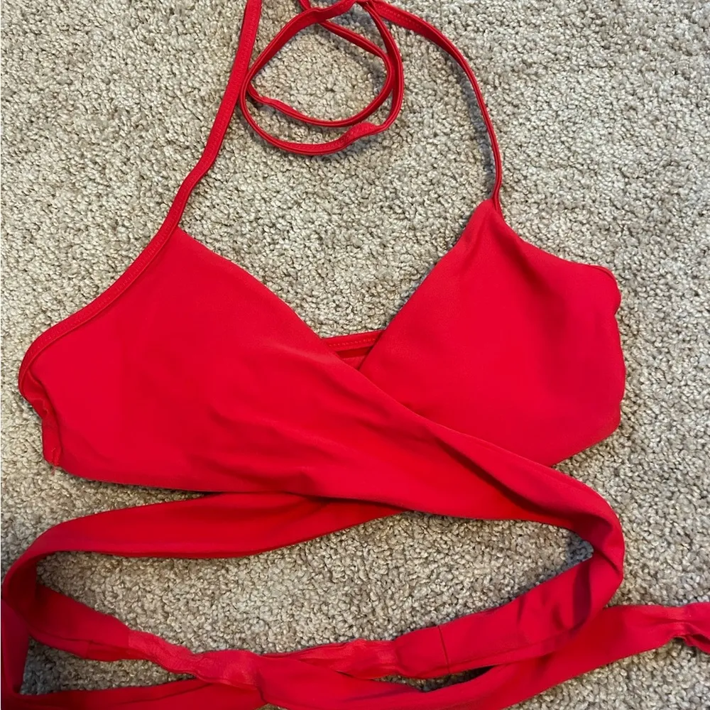 Aerie Red Wrap Bikini Scoop Top Size Small - Image 6