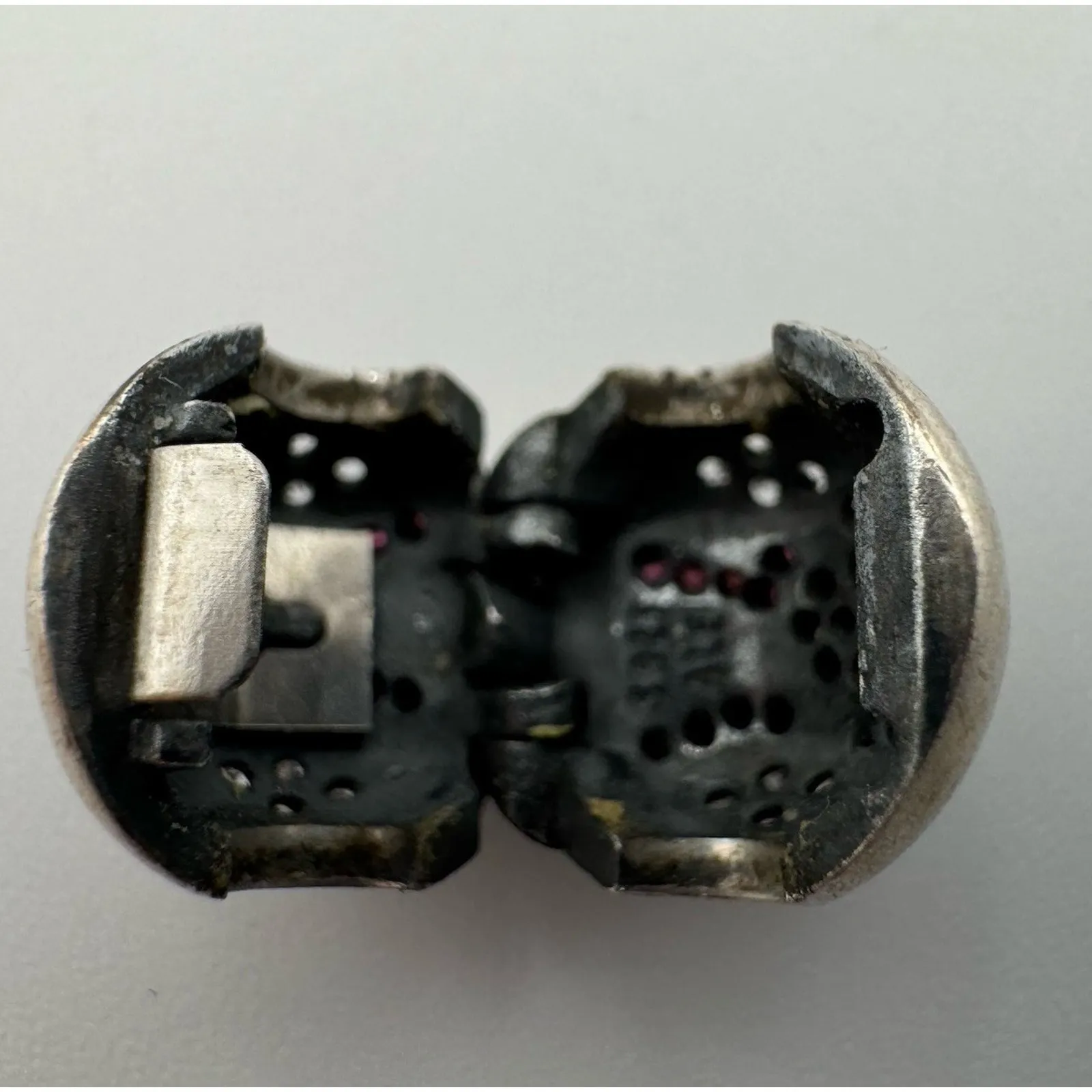 RETIRED Pandora Disney Minnie Mouse Clip Charm S925 ALE CZ Authentic 791450CZ - Image 6