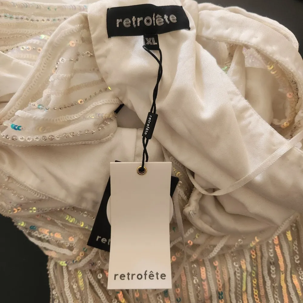 Retrofete Millie Dress in Geo White Sequin Size XL NWT Cutout Sleeveless Maxi - Image 12