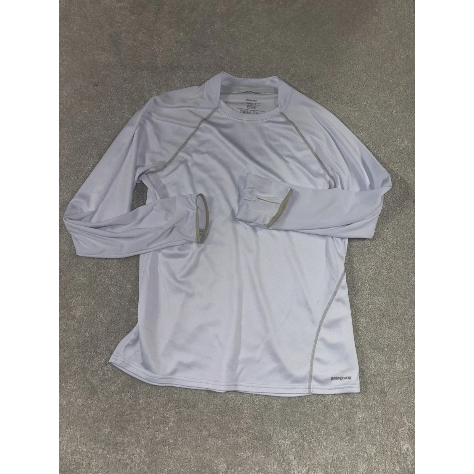 womens patagoina light puple lase layer large‎ thumb holes Purple - Image 2