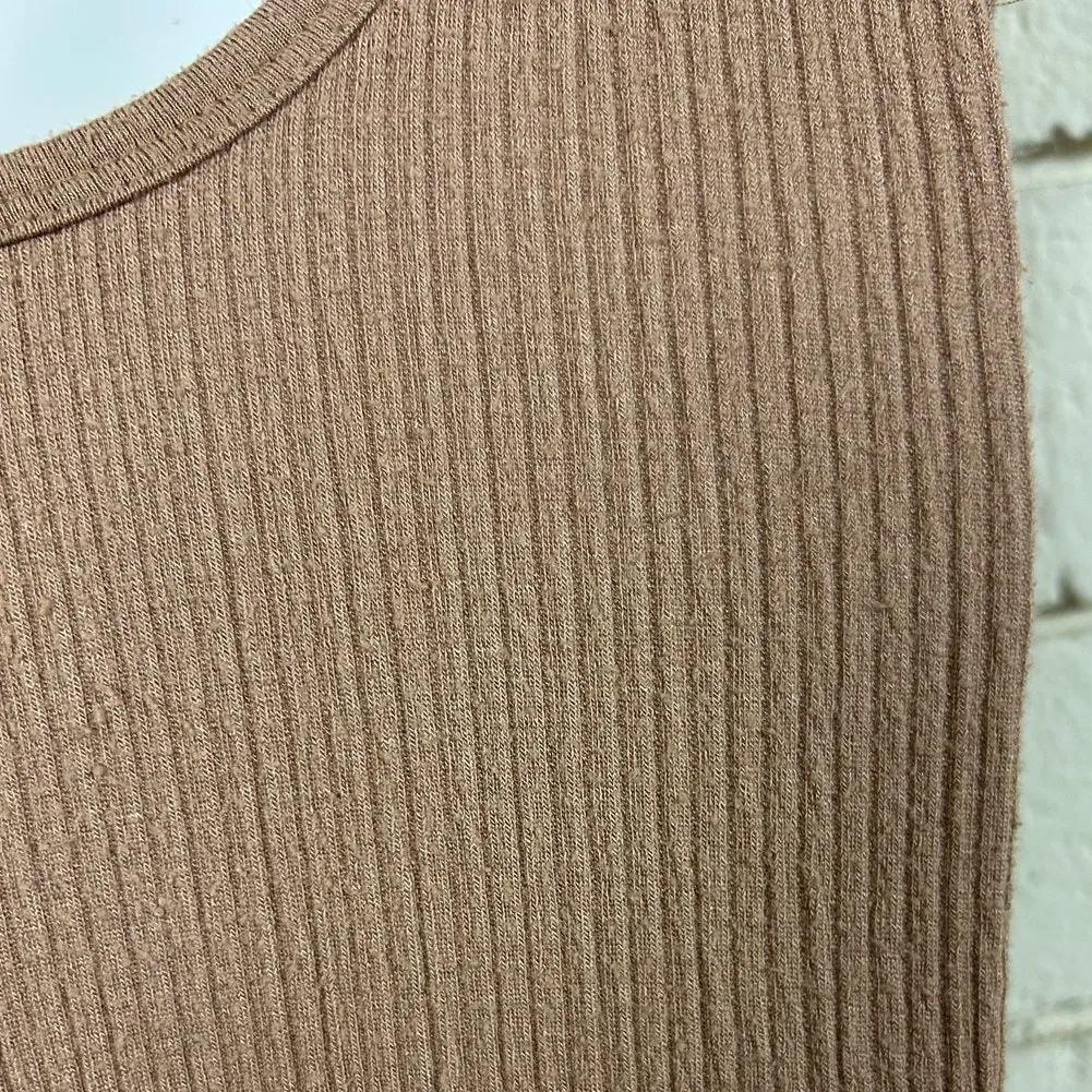 Urban Outfitters Out From Under Drew Seamless Bra Top in Light Sand size M - Image 6