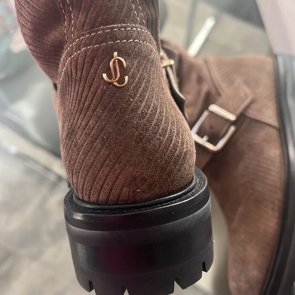 NEW Jimmy Choo Youth II Corduroy Suede Boots, Brown/Clay Size 37.5 New in Box - Image 8