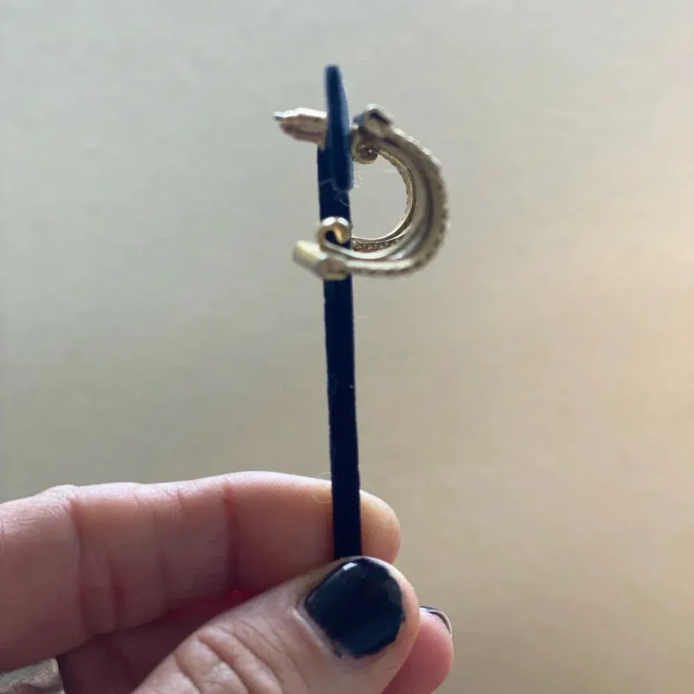 Gold earrings - Image 3