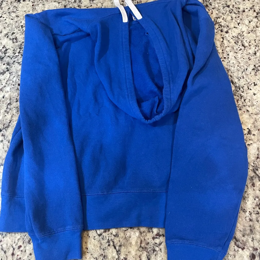 Vintage Blue Wildcats Hoodie Sweatshirt Size M - Image 5
