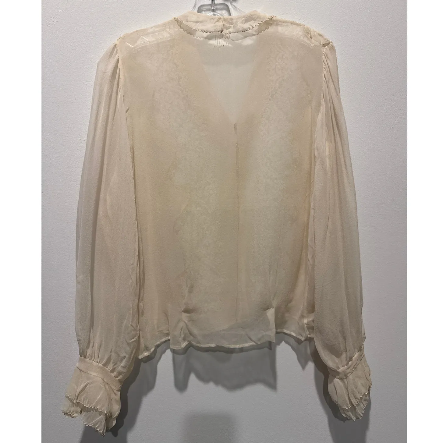 Unlabeled Vintage Cream Chiffon Lace Ruffle Blouse with Double Cuffs medium White - Image 7