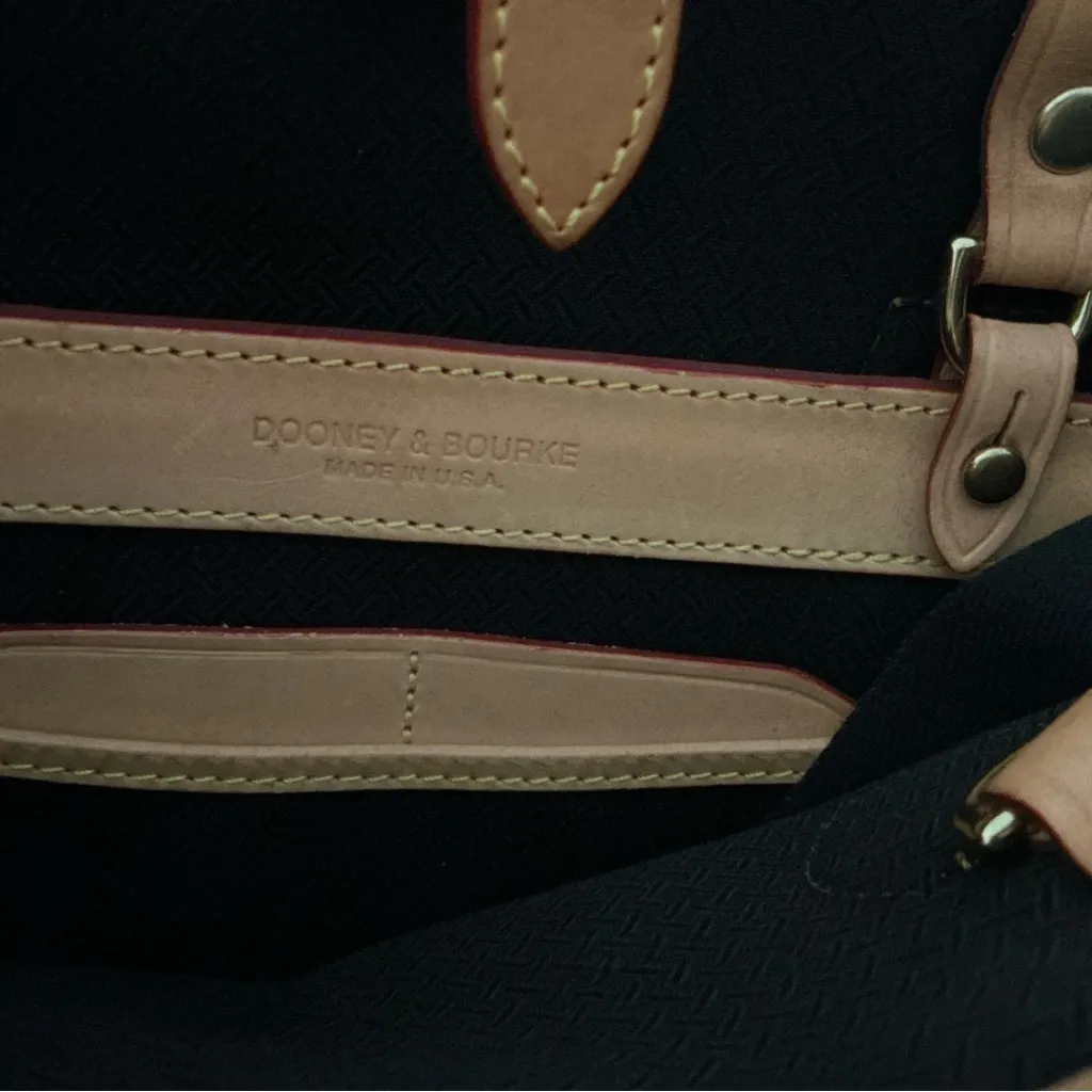 Vintage Dooney & Bourke Caro red canvas leather trim tote shoulder bag Made USA - Image 5