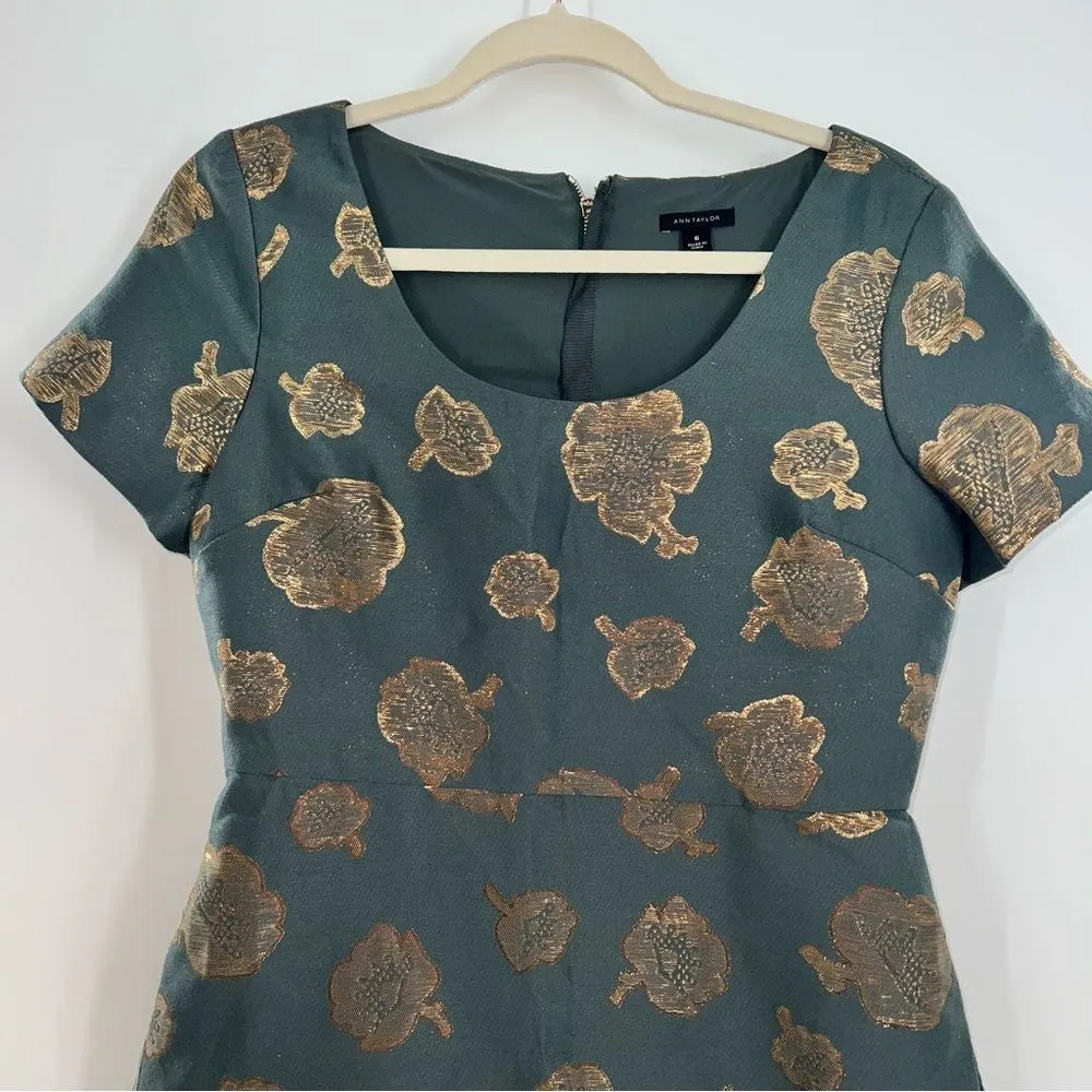 Ann Taylor Short Sleeve Shift-Green w/Metallic Gold Floral Brocade Gold Zipper-6 - Image 2