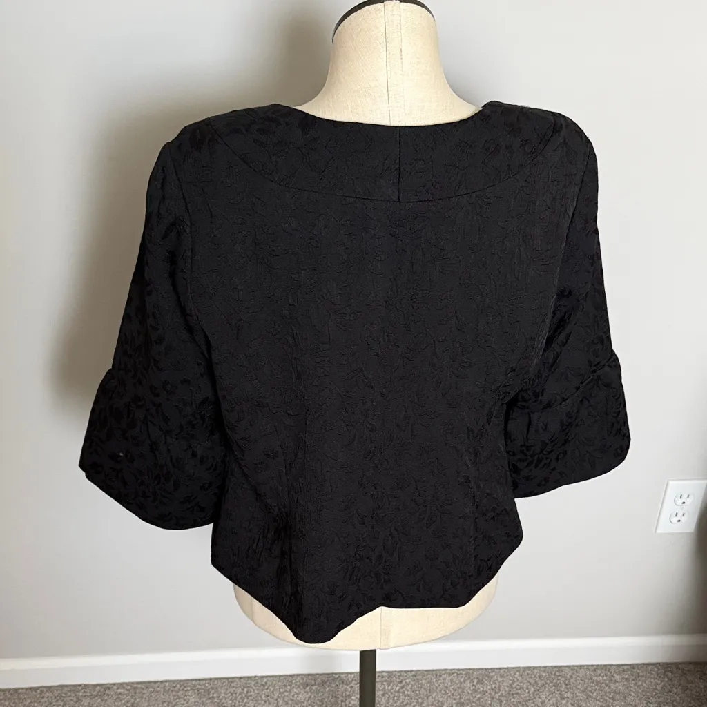 Apt. 9 Black Tie Blazer floral
embossed pattern 3/4 length bell Size 16W - Image 6