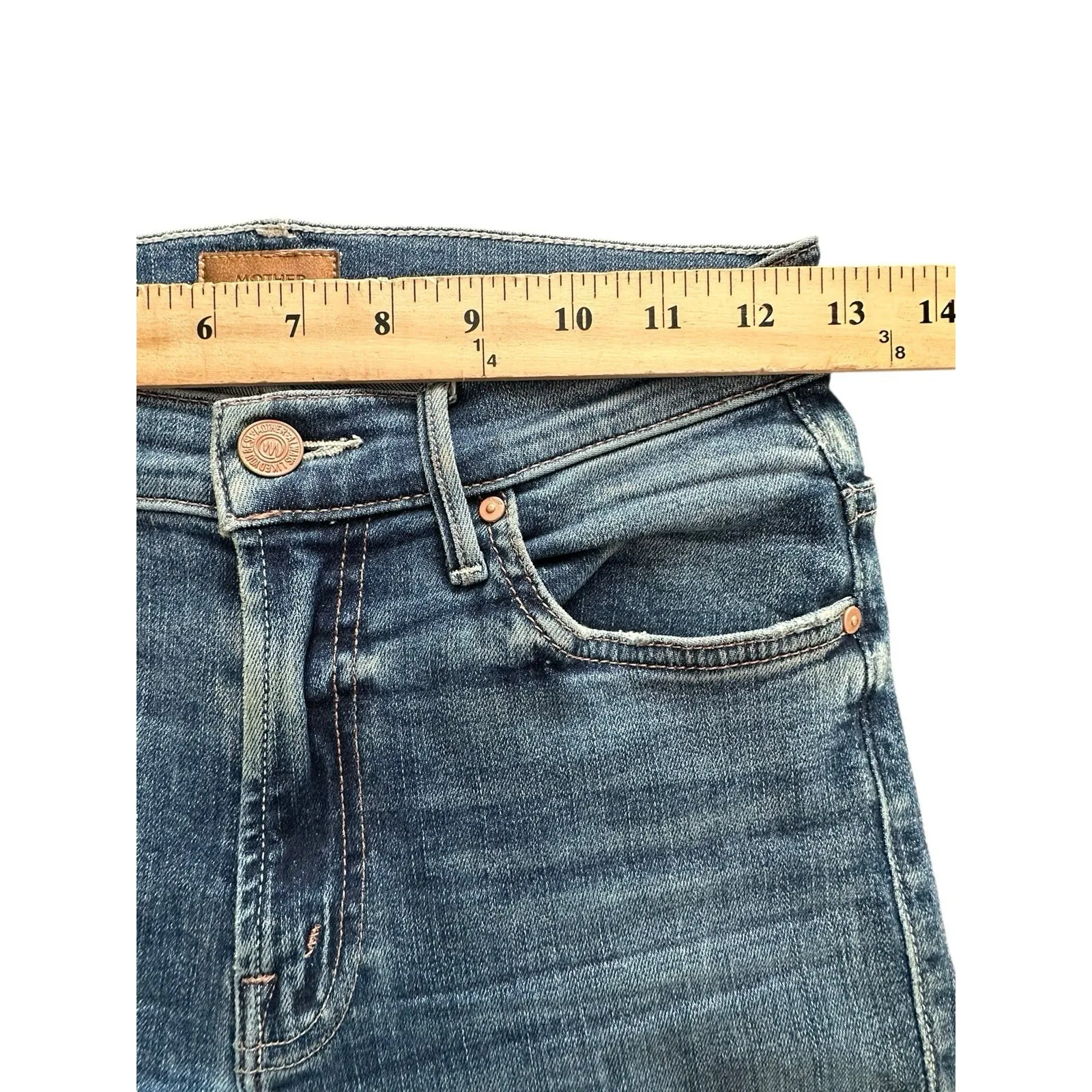 MOTHER The Insider Crop Step Chew Sz 24 Boot Cut Jean in Dancing on Coals QR12 - Image 4