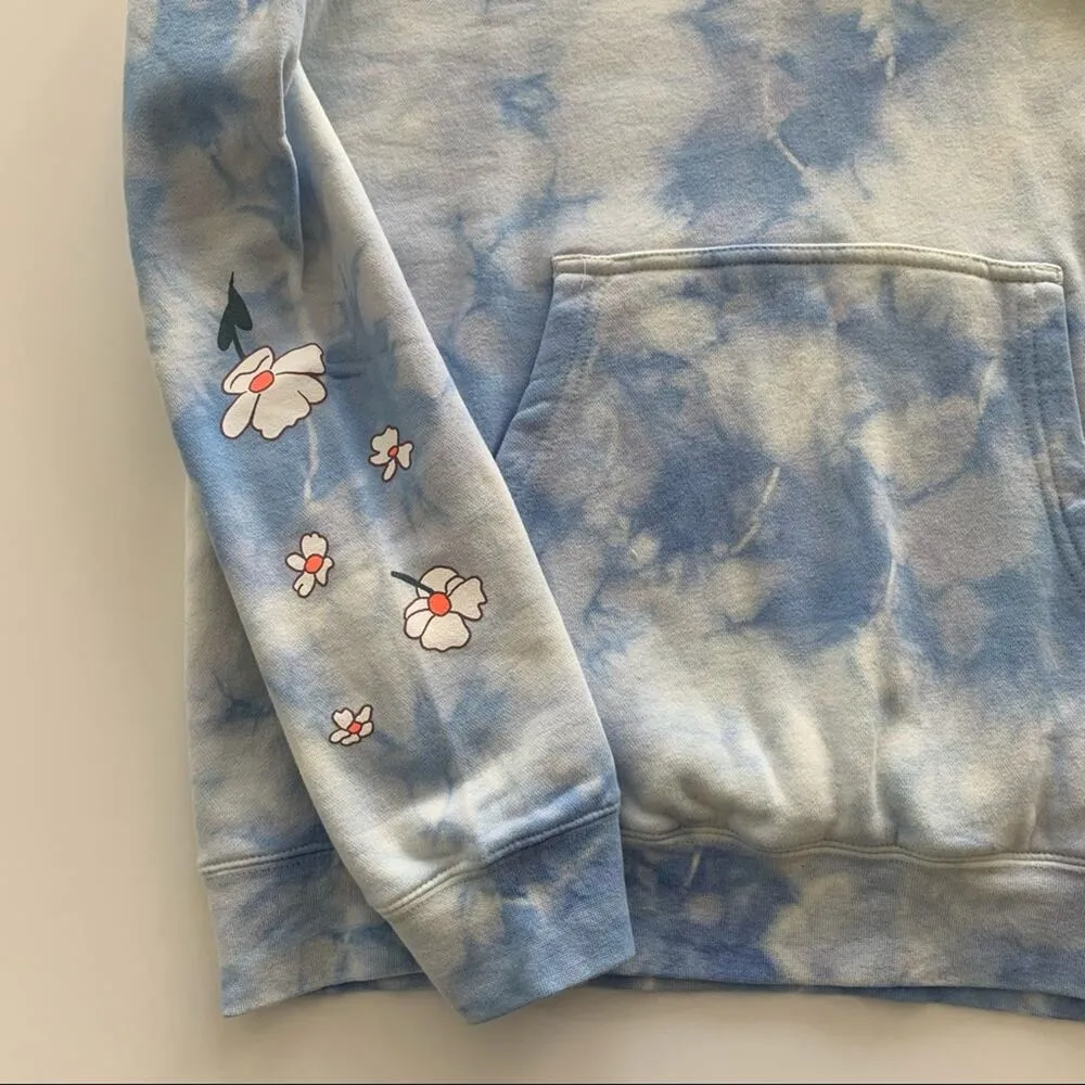 By Samii Ryan | Felt Cute Blue and White Tie Dye Hoodie Sweatshirt Medium - Image 7