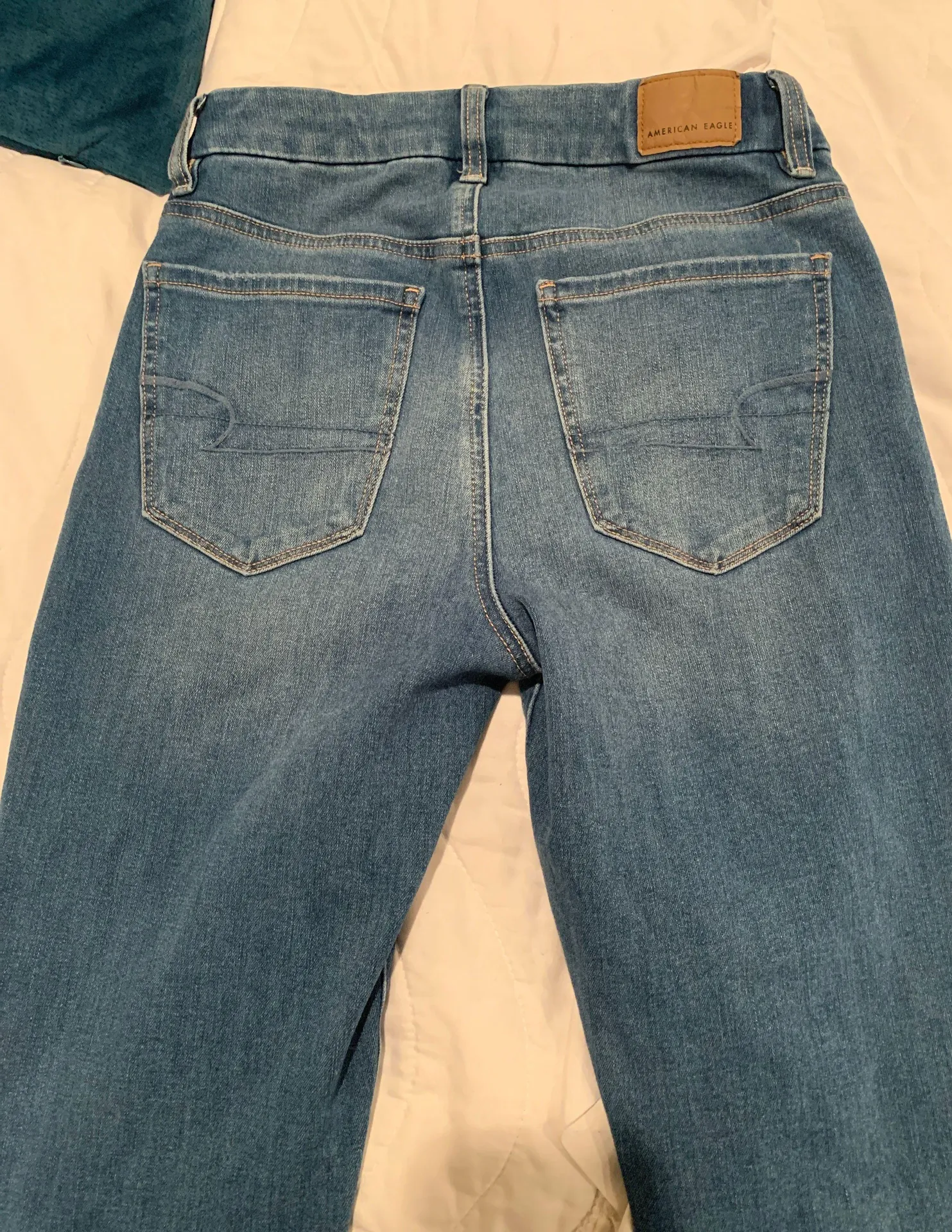 American Eagle Outfitters curvy dream jean - Image 3