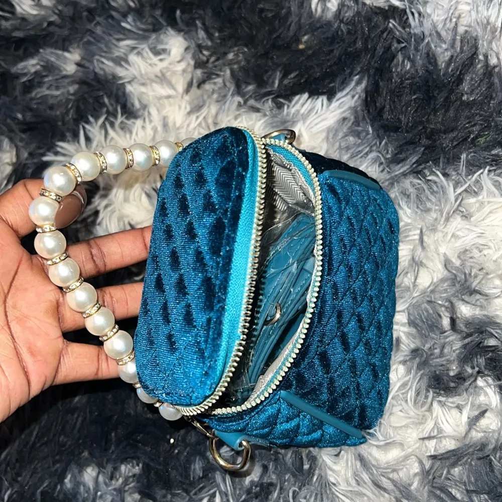Blue Mini Pearl Beaded Tote Bag - Image 5