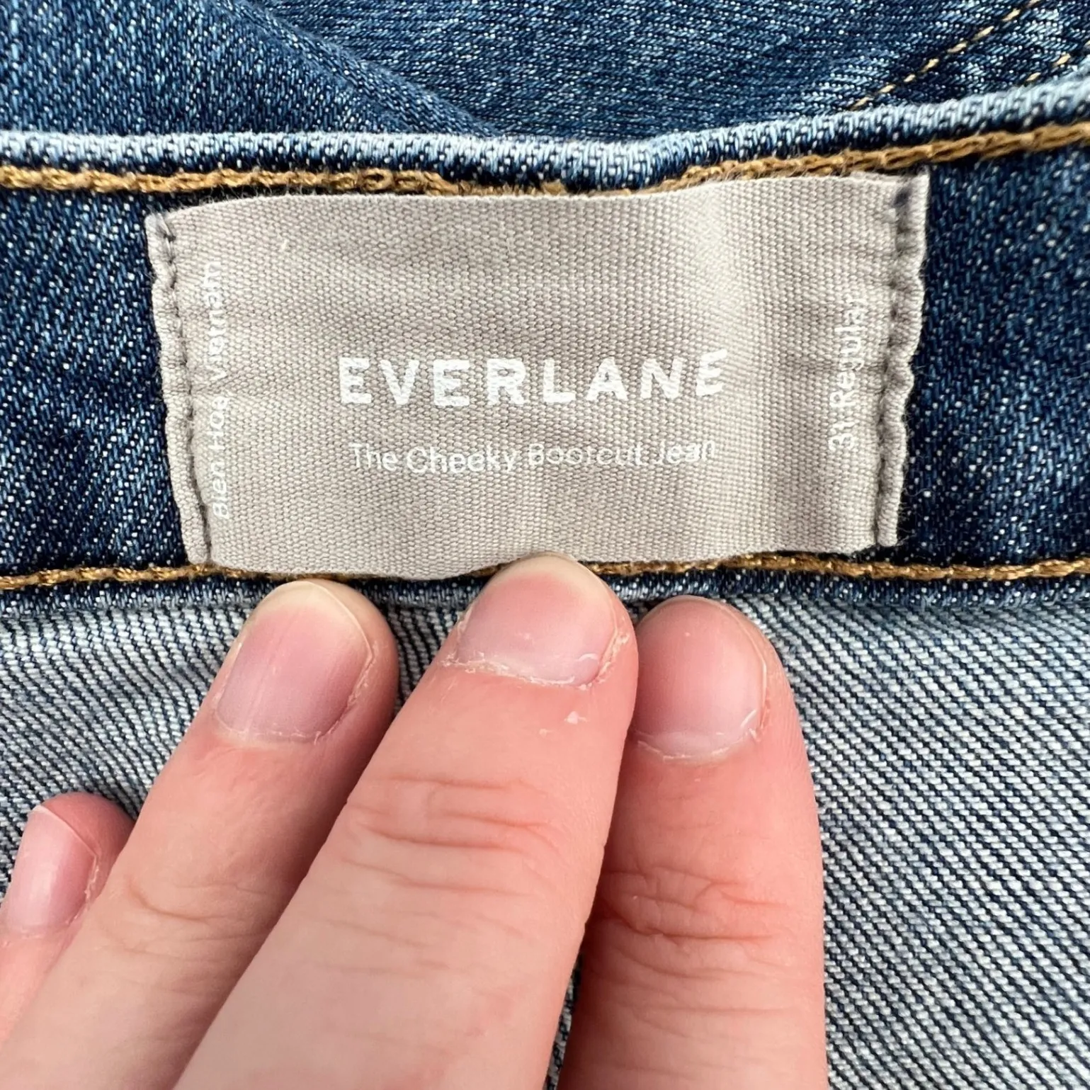 Everlane Women 31 Regular The Cheeky Bootcut Jean Denim Frayed Hem‎ Medium Wash - Image 6