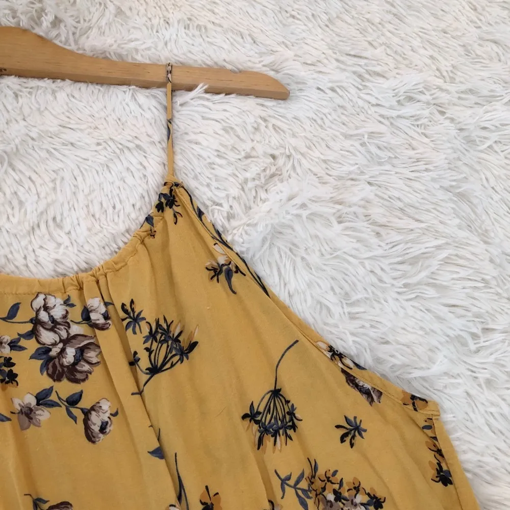 Brandy Melville rare yellow floral Blanche romper - Image 6