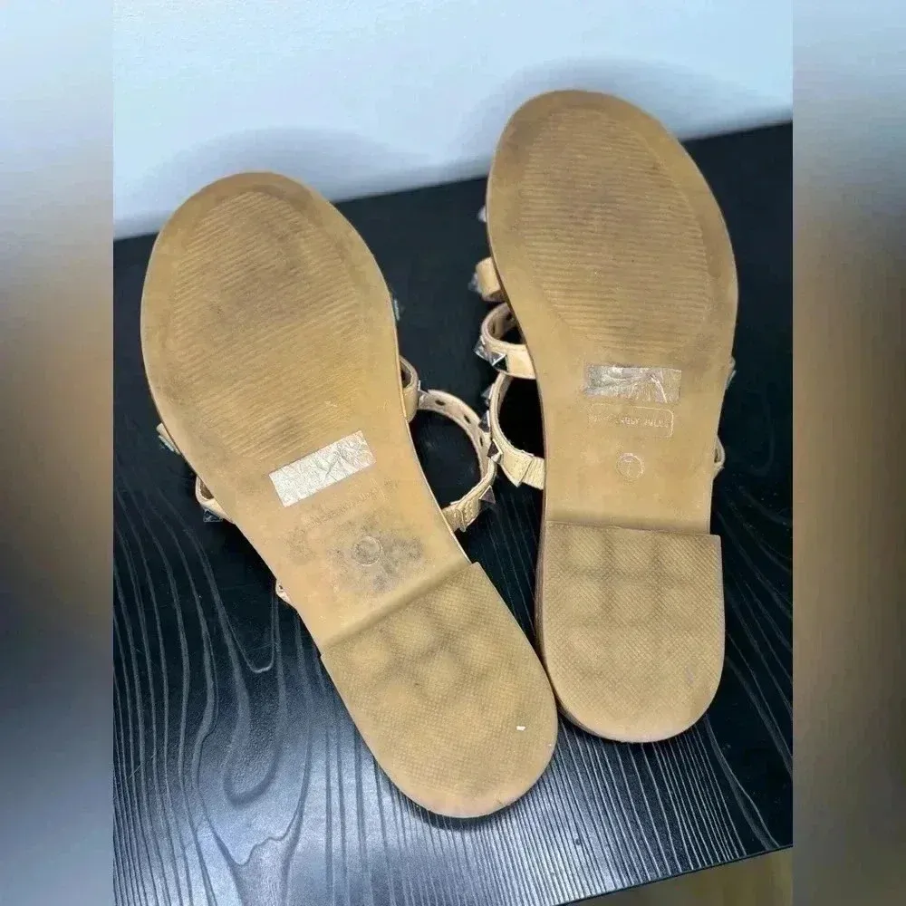 Sincerely‎ Jules Tabbi Studded Sandal Tan Size 7 - Image 4