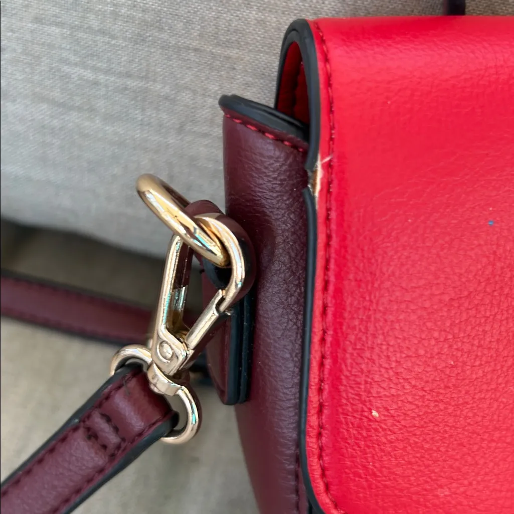 Chico's faux leather rich red ring colorblock crossbody bag bold chic glam - Image 3