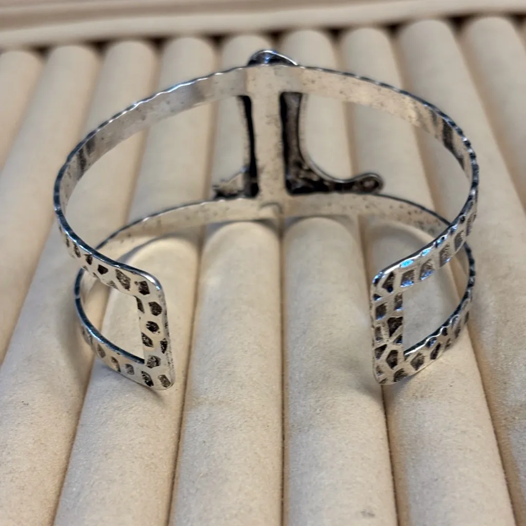 Brand new silver - Image 2