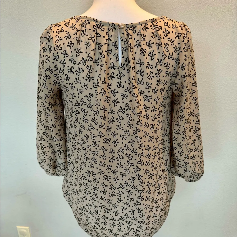 LC Lauren Conrad Bow Print Top | Small | EUC | Pleated | Business Casual - Image 4