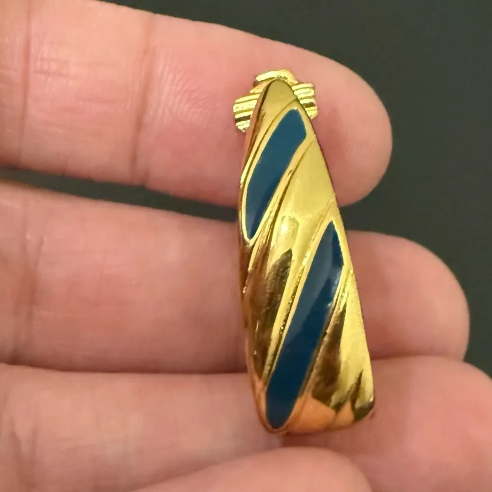 Vintage MONET Gold - Image 12