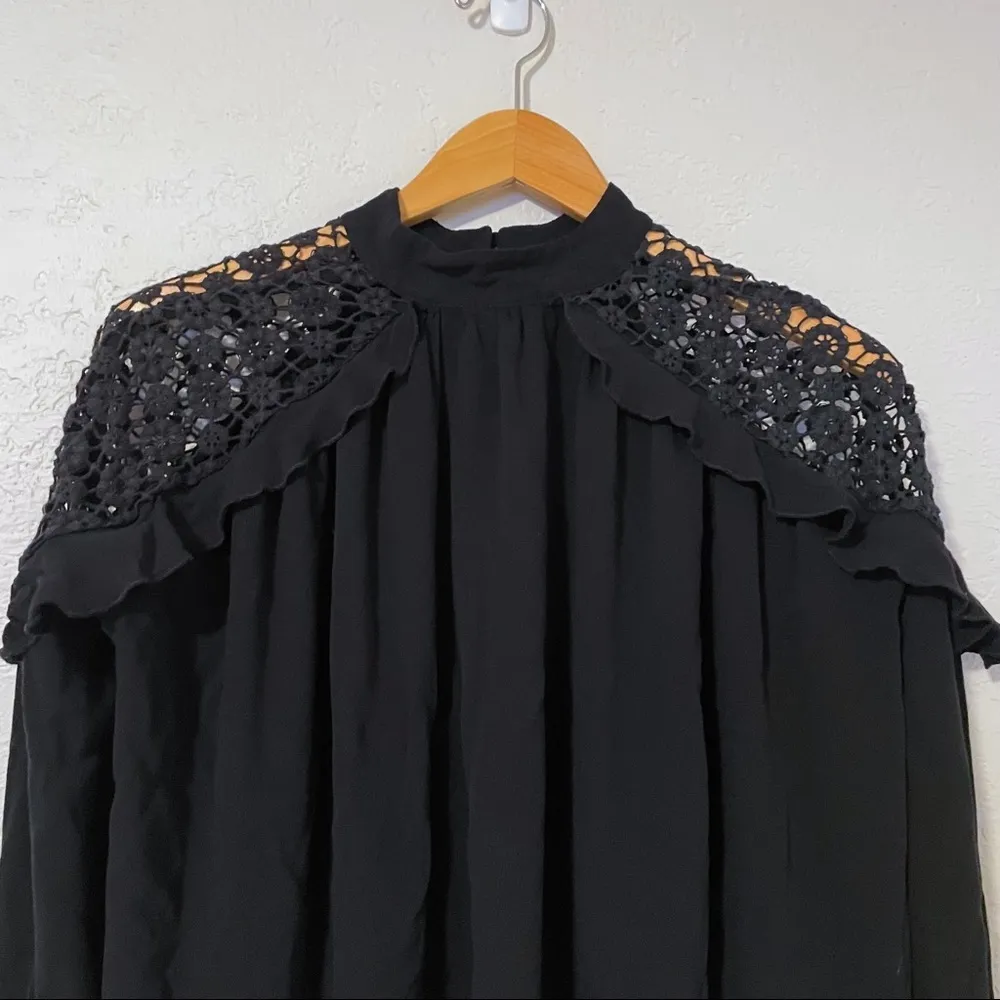 Free People Little Bit Of Love Black Crochet Lace Boho Blouse Top Women’s XS - Image 4