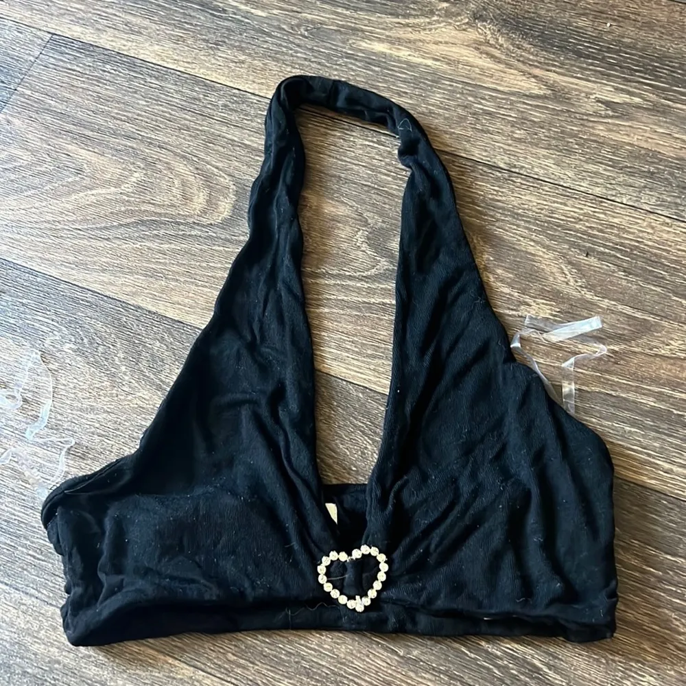 New Pink Heart Crop Halter Top Size M - Image 2
