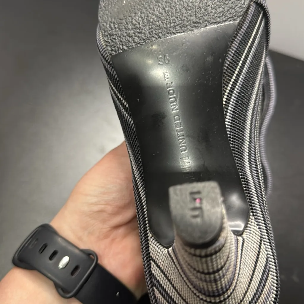 United Nude Fabric Striped Ankle Heel Booties Gray Size 5 - Image 8