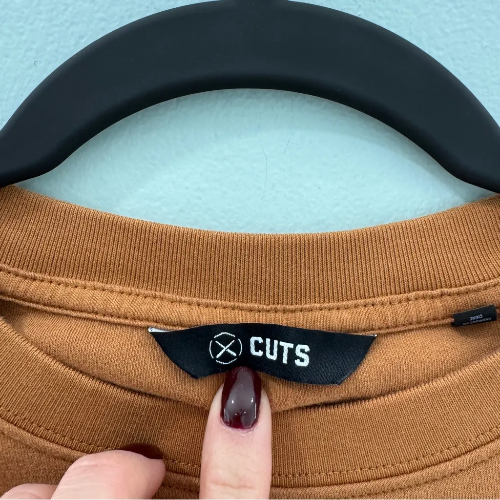 Cuts Clothing Tomboy Cropped Tee Rust Orange Small - Image 3