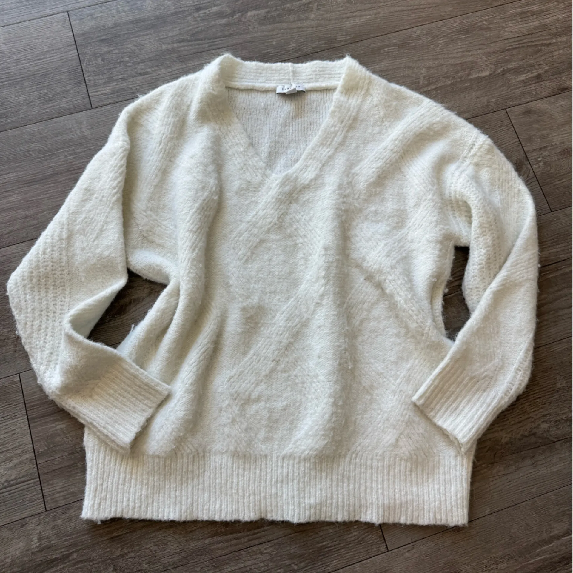 Topshop Cream Women's Crew Neck Sweater - Image 3