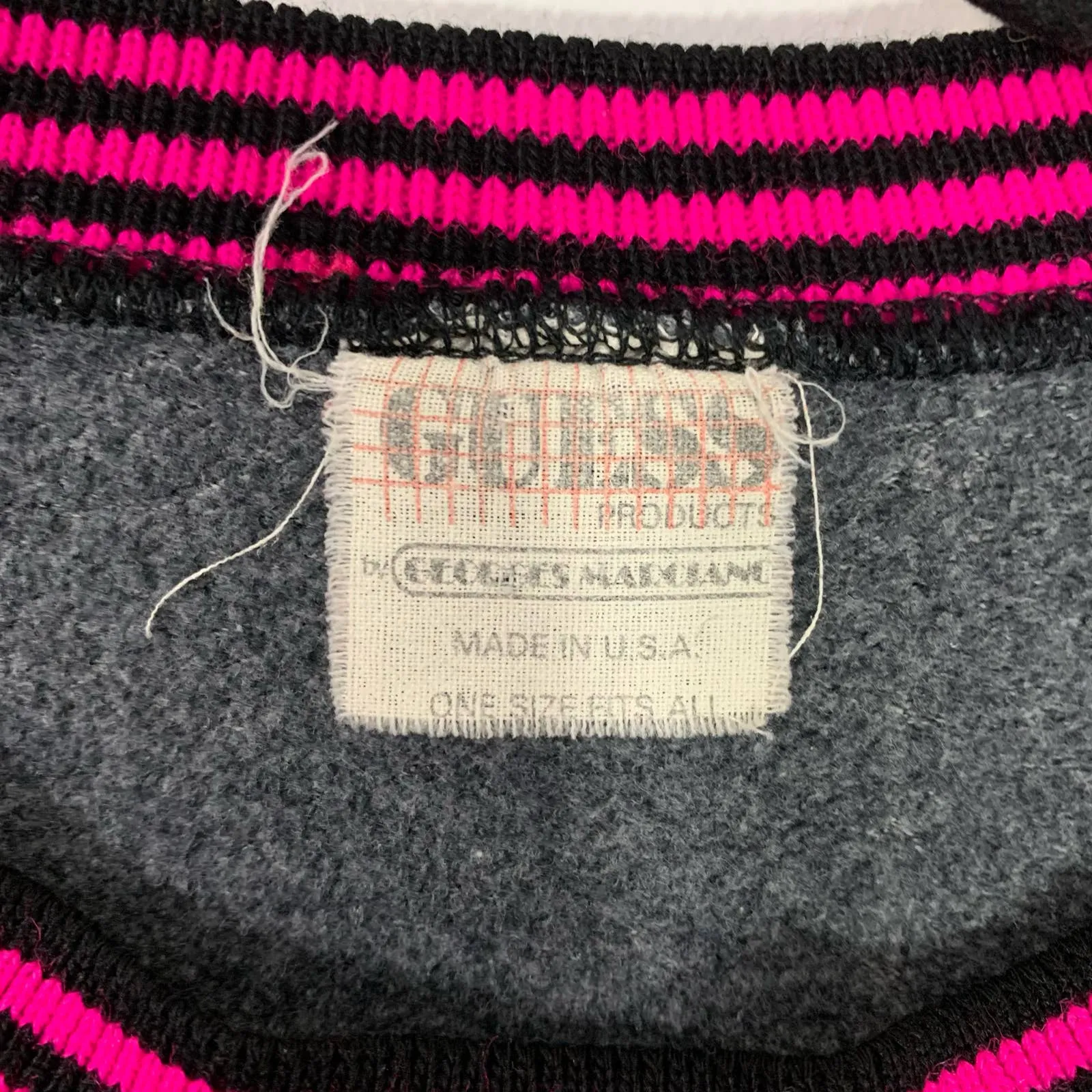 Vintage GUESS Crew Neck Sweatshirt Gray Rainbow Logo 1989 - OS see measu… - Image 5