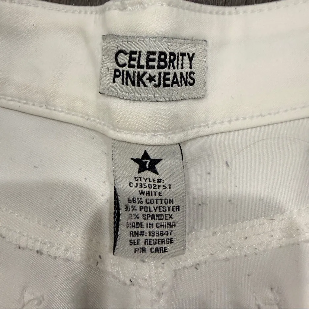Celebrity Pink White Mid-Rise Shorts - Image 7