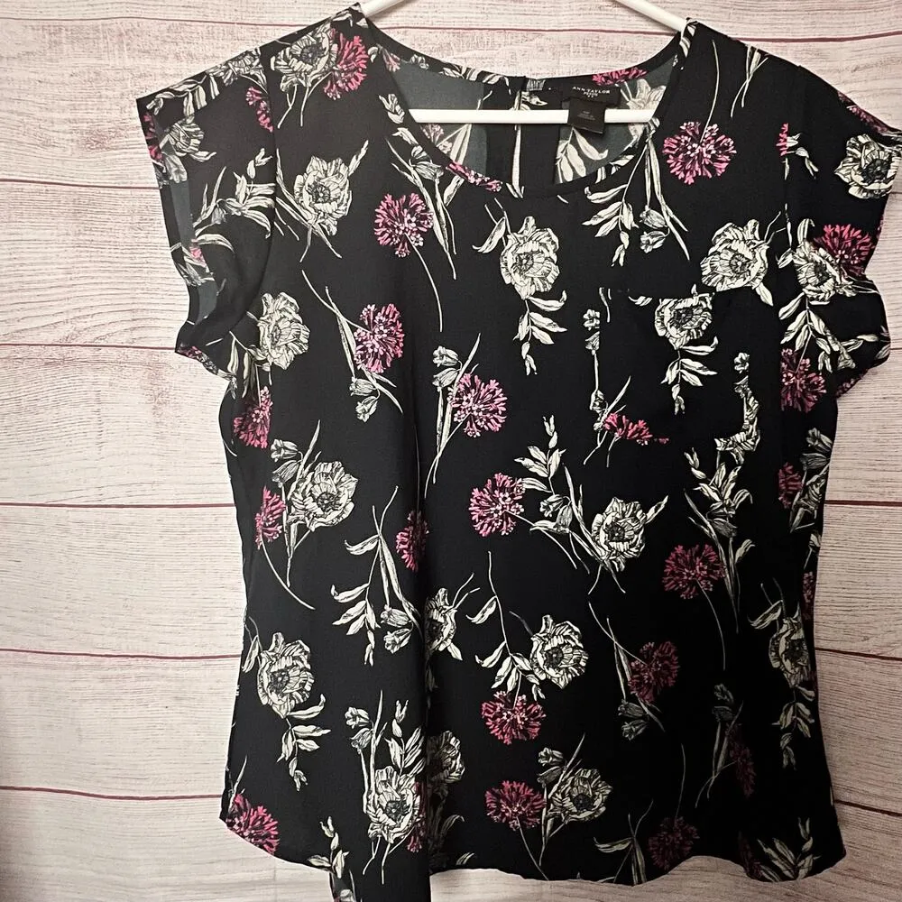 Ann Taylor Petite Women's Short Sleeve Floral Print Blouse Sz MP - Image 4