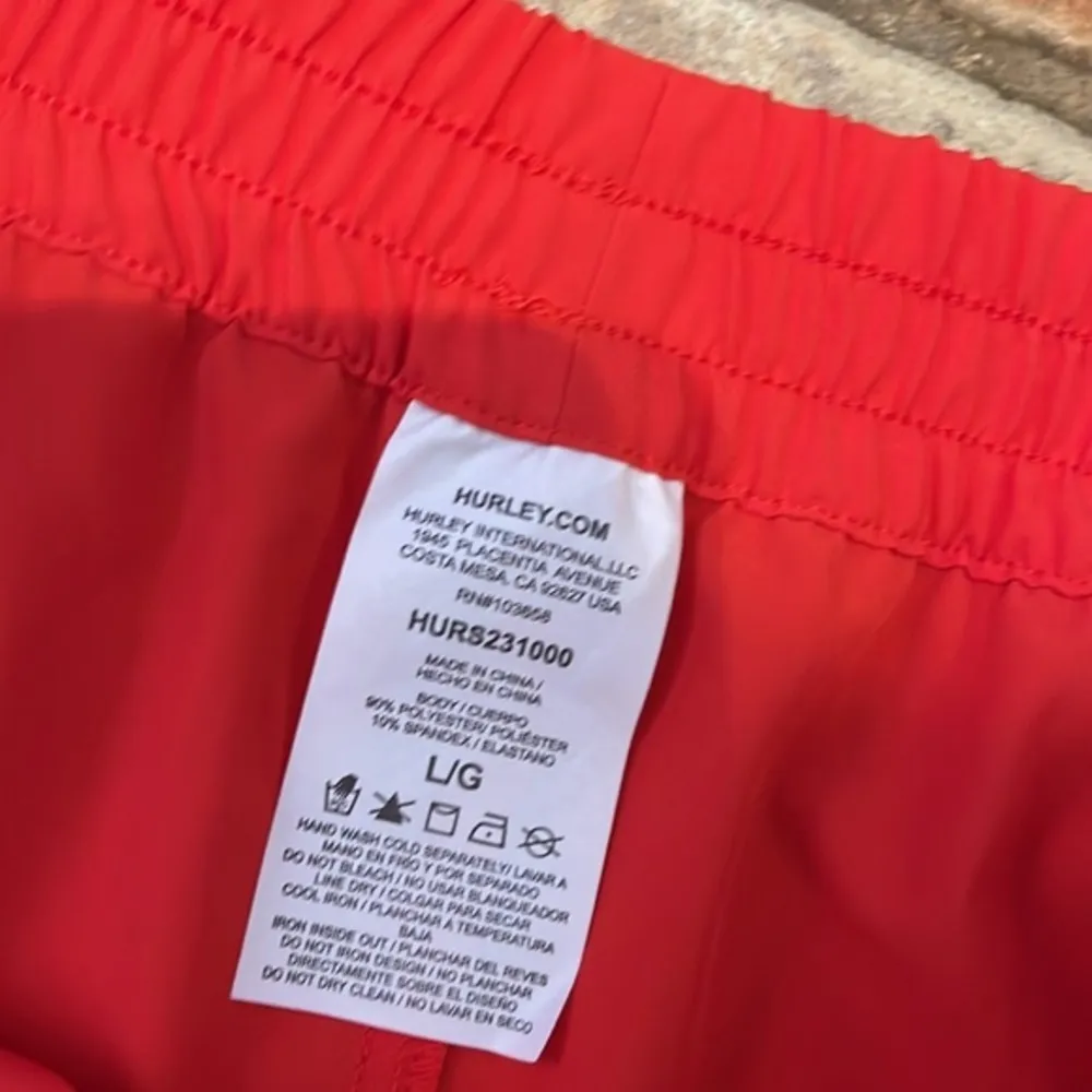 Hurley board shorts new with tags - Image 4