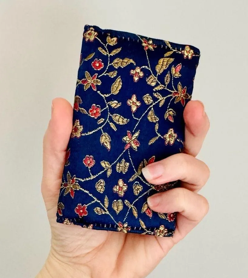 Vintage Chinese Floral Silk Embroidered Fold - Image 9